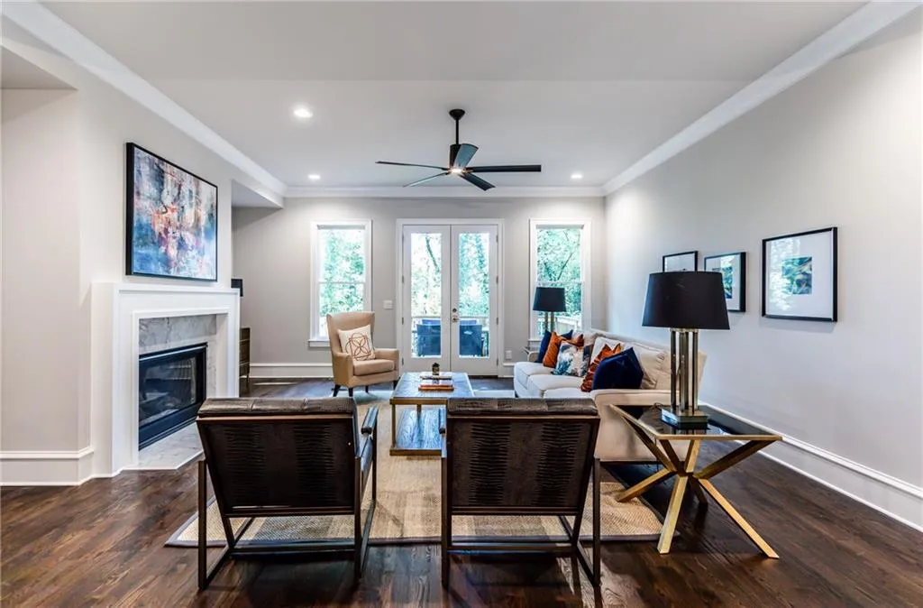 5325 Green Hill Place Ne, Atlanta, Georgia 30342, 4 Bedrooms Bedrooms, ,3 BathroomsBathrooms,Residential,Sold,5325 Green Hill Place Ne,6044354