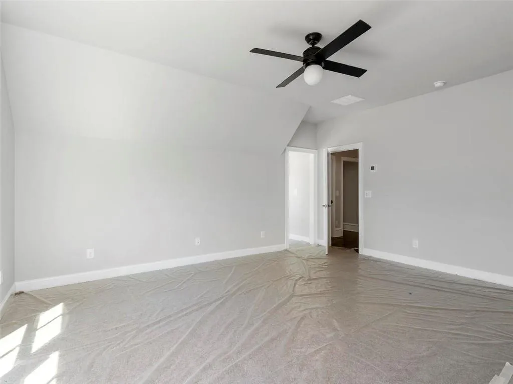 5325 Green Hill Place Ne, Atlanta, Georgia 30342, 4 Bedrooms Bedrooms, ,3 BathroomsBathrooms,Residential,Sold,5325 Green Hill Place Ne,6044354