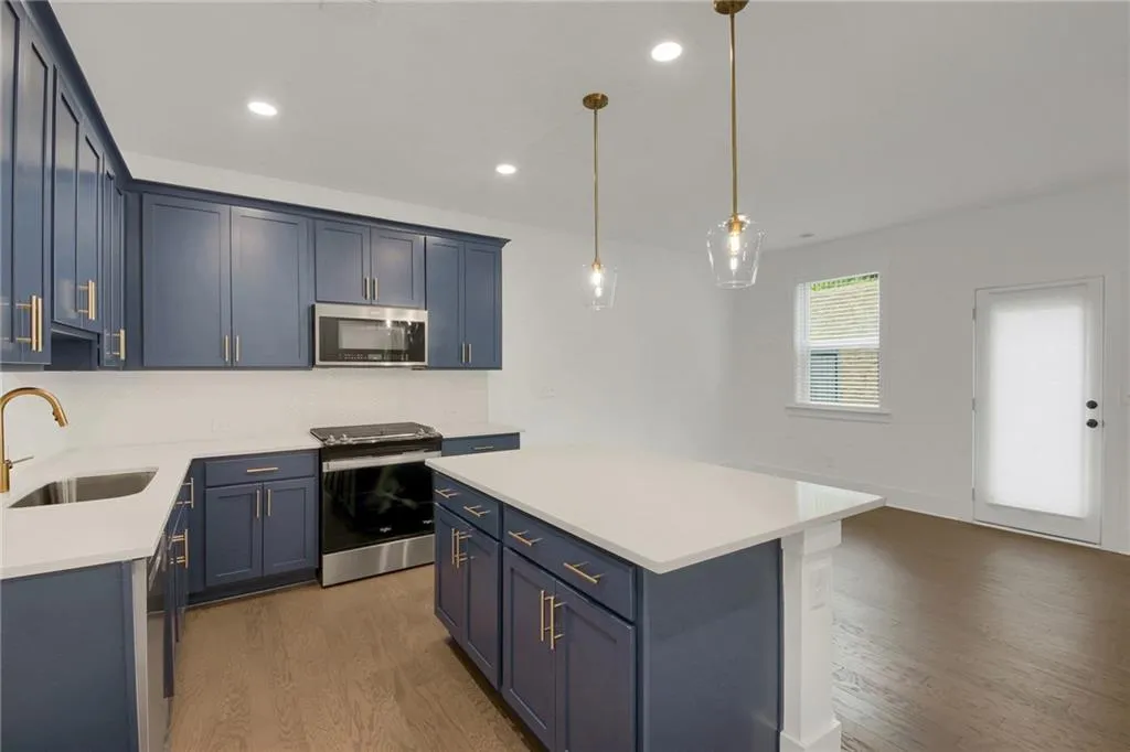 1636 Gunnin Trace Nw, Atlanta, Georgia 30318, 3 Bedrooms Bedrooms, ,2 BathroomsBathrooms,Residential,For Sale,1636 Gunnin Trace Nw,7624391