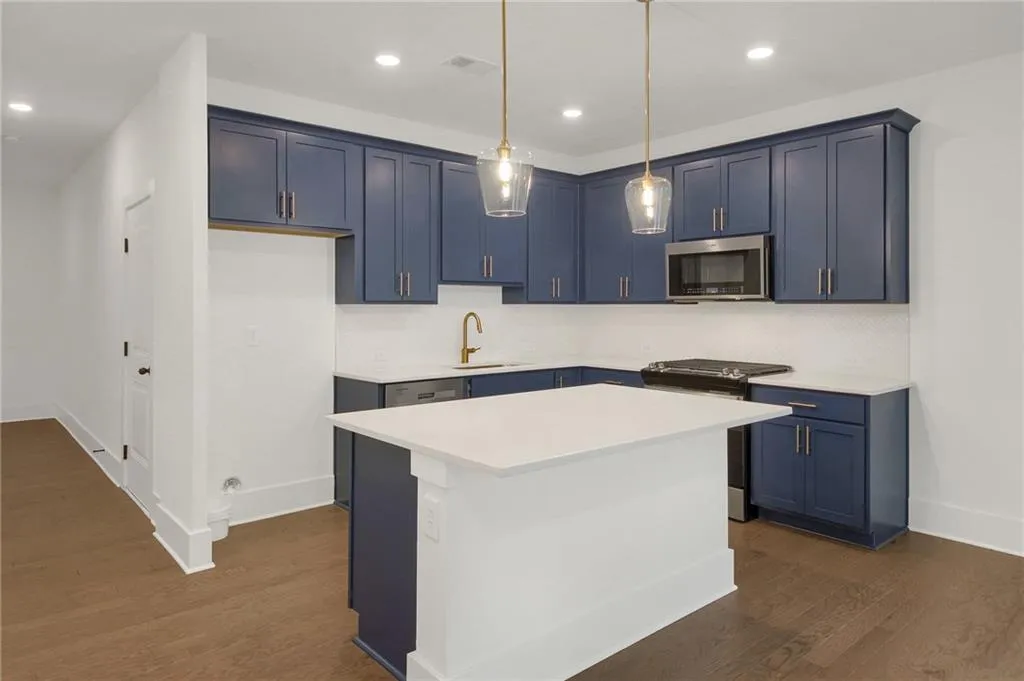 1636 Gunnin Trace Nw, Atlanta, Georgia 30318, 3 Bedrooms Bedrooms, ,2 BathroomsBathrooms,Residential,For Sale,1636 Gunnin Trace Nw,7624391
