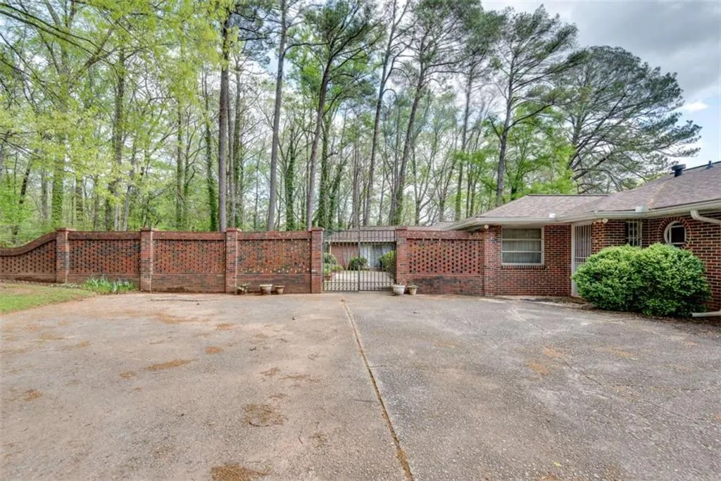 4276 Wieuca Road Ne, Atlanta, Georgia 30342, 3 Bedrooms Bedrooms, ,2 BathroomsBathrooms,Land,For Sale,4276 Wieuca Road Ne,7559620