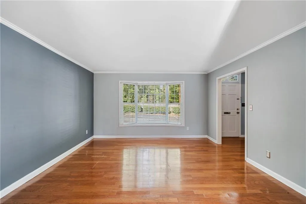 6520 Roswell Road Unit 52, Atlanta, Georgia 30328, 2 Bedrooms Bedrooms, ,1 BathroomBathrooms,Residential,Sold,6520 Roswell Road Unit 52,7029366