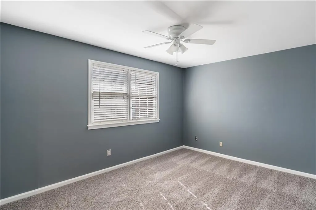 6520 Roswell Road Unit 52, Atlanta, Georgia 30328, 2 Bedrooms Bedrooms, ,1 BathroomBathrooms,Residential,Sold,6520 Roswell Road Unit 52,7029366