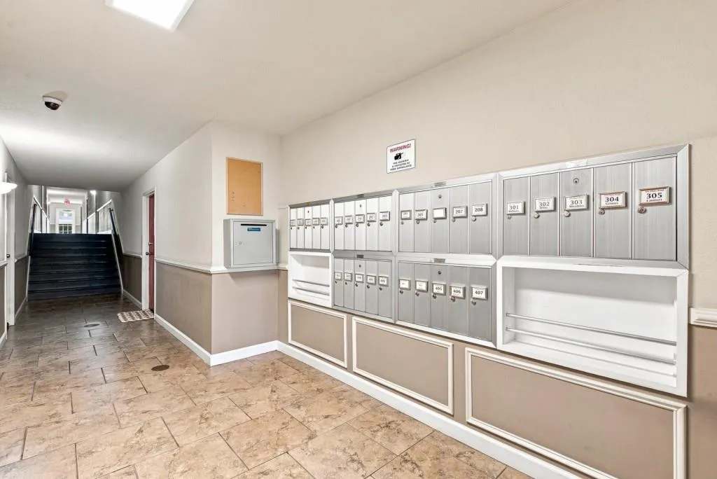395 Pharr Road Ne Unit 208, Atlanta, Georgia 30305, 1 Bedroom Bedrooms, 0 ,1 BathroomBathrooms,Residential,For Sale,395 Pharr Road Ne Unit 208,7824346