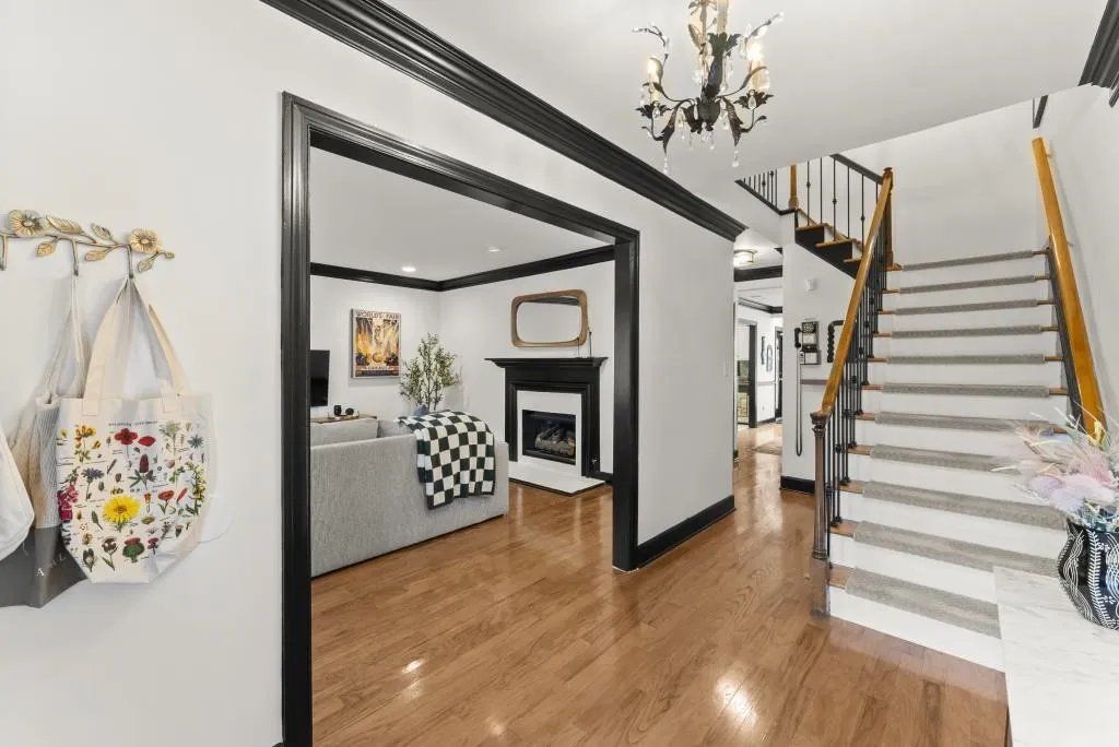 7500 Roswell Road Unit 38, Sandy Springs, Georgia 30350, 2 Bedrooms Bedrooms, ,2 BathroomsBathrooms,Residential,For Sale,7500 Roswell Road Unit 38,7658656