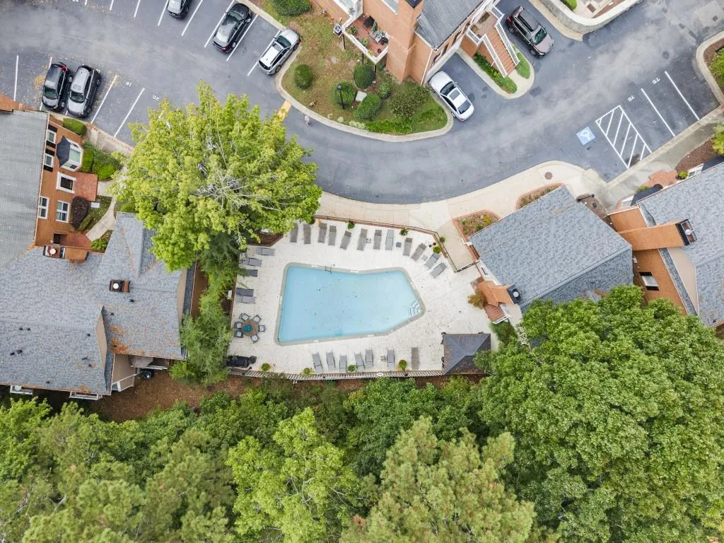 7500 Roswell Road Unit 38, Sandy Springs, Georgia 30350, 2 Bedrooms Bedrooms, ,2 BathroomsBathrooms,Residential,For Sale,7500 Roswell Road Unit 38,7658656