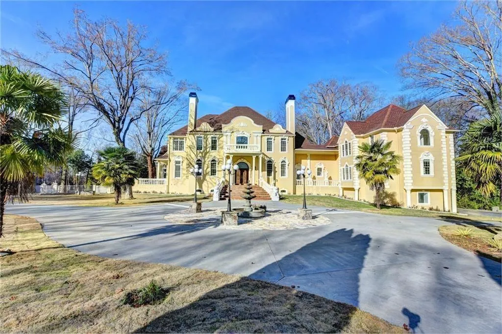 6020 Riverside Drive, Atlanta, Georgia 30328, 12 Bedrooms Bedrooms, ,12 BathroomsBathrooms,Residential,Sold,6020 Riverside Drive,7049300