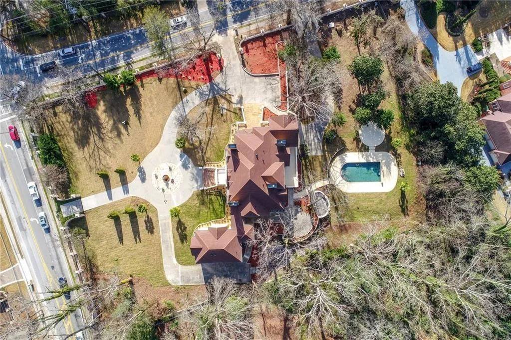 6020 Riverside Drive, Atlanta, Georgia 30328, 12 Bedrooms Bedrooms, ,12 BathroomsBathrooms,Residential,Sold,6020 Riverside Drive,7049300
