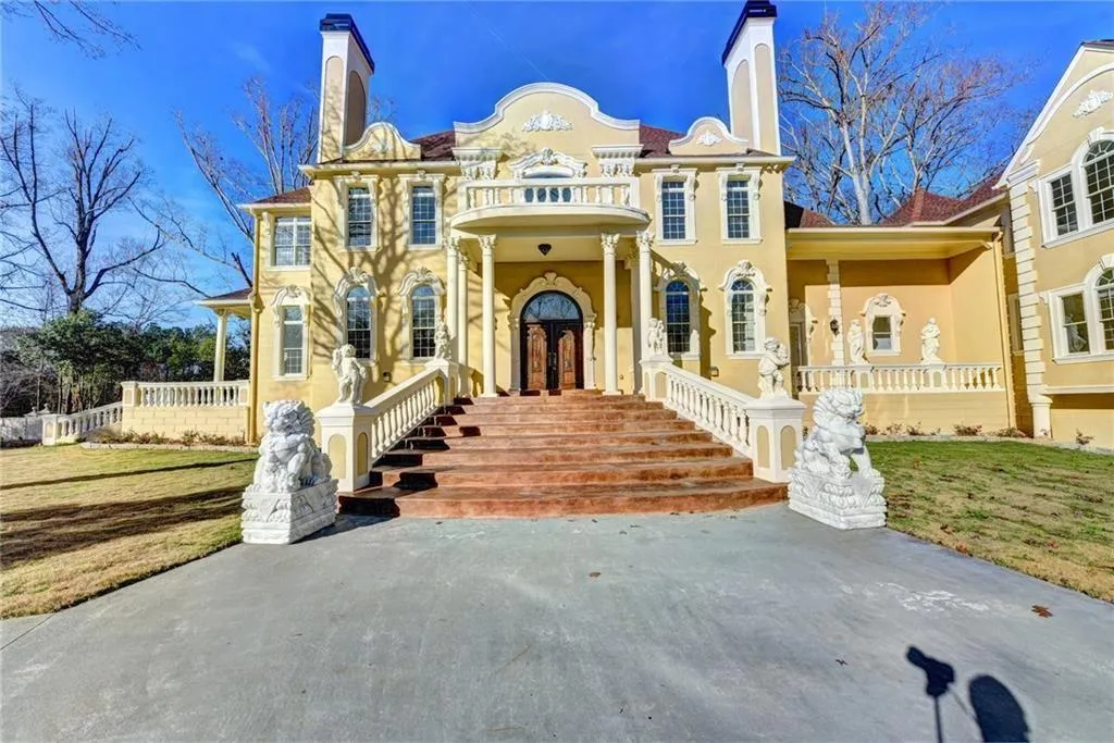 6020 Riverside Drive, Atlanta, Georgia 30328, 12 Bedrooms Bedrooms, ,12 BathroomsBathrooms,Residential,Sold,6020 Riverside Drive,7049300
