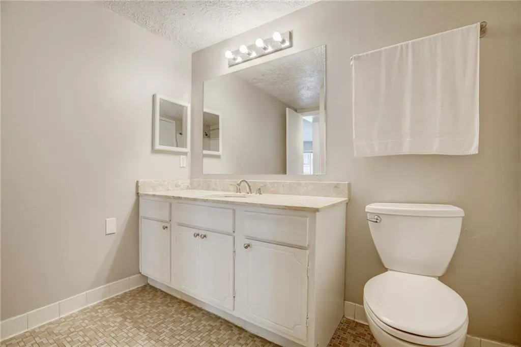 6851 Roswell Road Unit N5, Atlanta, Georgia 30328, 1 Bedroom Bedrooms, ,1 BathroomBathrooms,Residential,Sold,6851 Roswell Road Unit N5,5995456
