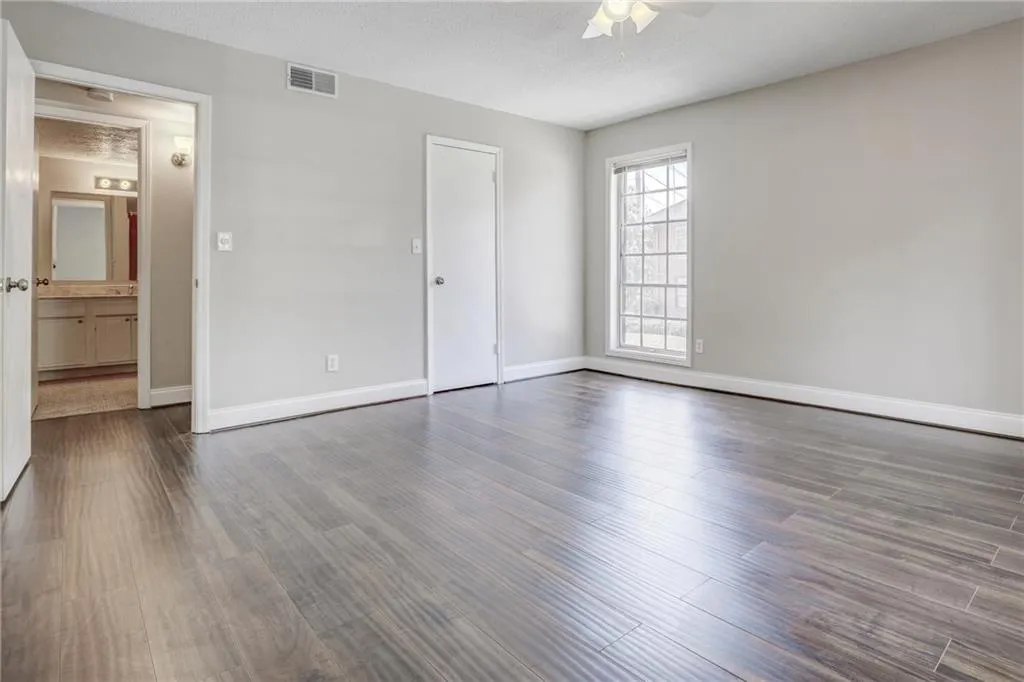 6851 Roswell Road Unit N5, Atlanta, Georgia 30328, 1 Bedroom Bedrooms, ,1 BathroomBathrooms,Residential,Sold,6851 Roswell Road Unit N5,5995456