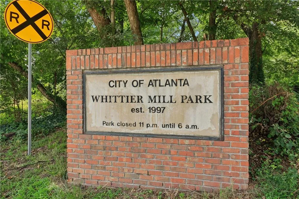 2075 Old Georgian Terrace Nw, Atlanta, Georgia 30318, 4 Bedrooms Bedrooms, ,3 BathroomsBathrooms,Residential,For Sale,2075 Old Georgian Terrace Nw,7626317