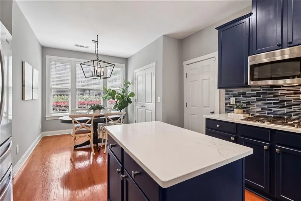 2075 Old Georgian Terrace Nw, Atlanta, Georgia 30318, 4 Bedrooms Bedrooms, ,3 BathroomsBathrooms,Residential,For Sale,2075 Old Georgian Terrace Nw,7626317