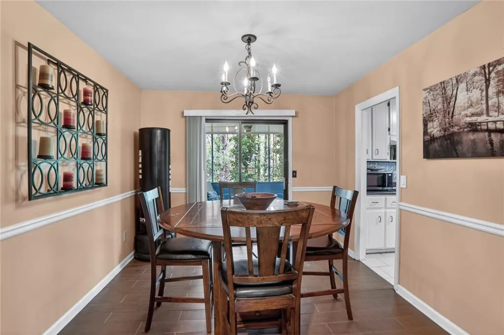 6431 Wright Road, Atlanta, Georgia 30328, 3 Bedrooms Bedrooms, ,2 BathroomsBathrooms,Residential,For Sale,6431 Wright Road,7744735