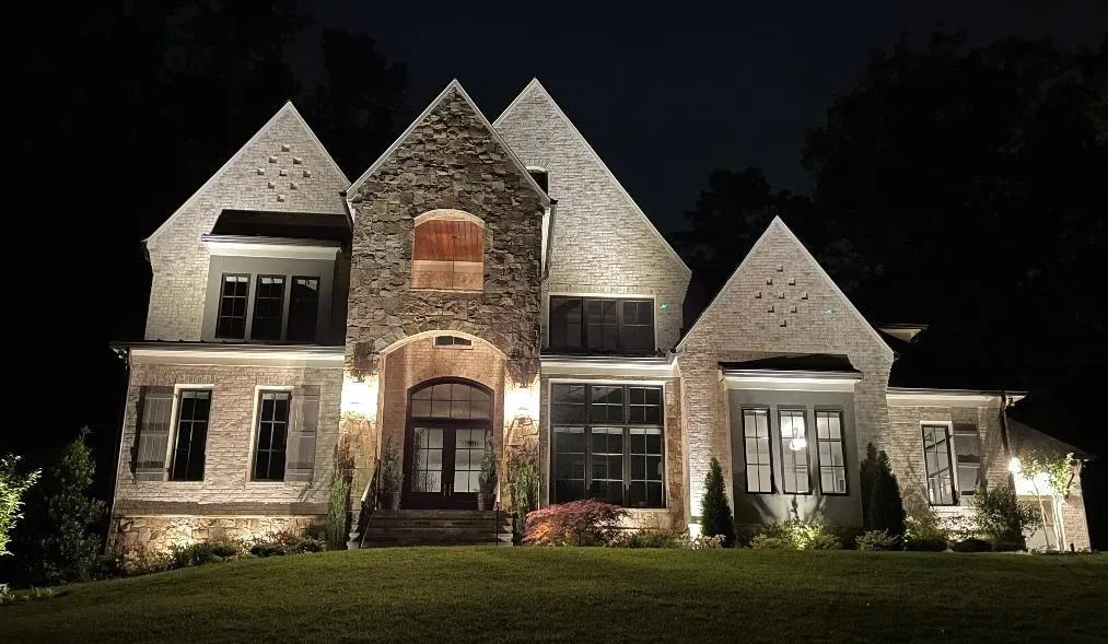1104 Roxboro Drive Ne, Atlanta, Georgia 30324, 4 Bedrooms Bedrooms, ,4 BathroomsBathrooms,Residential,Sold,1104 Roxboro Drive Ne,7030484