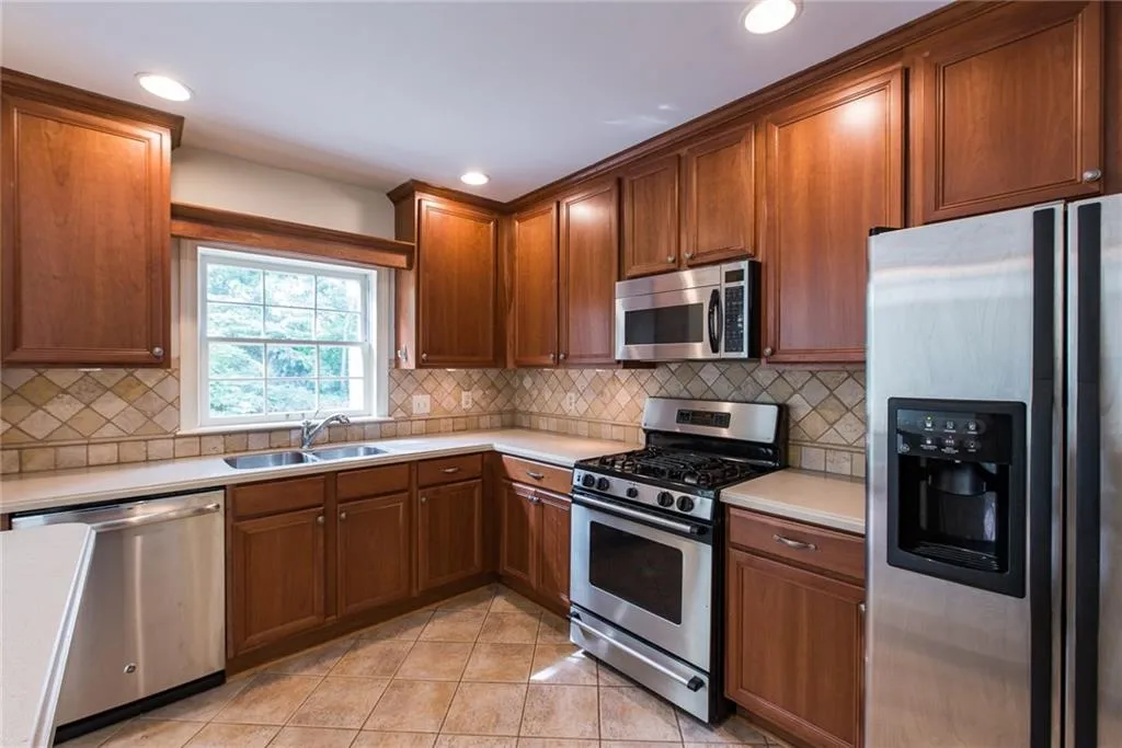 111 Mount Vernon Circle, Atlanta, Georgia 30338, 2 Bedrooms Bedrooms, ,2 BathroomsBathrooms,Residential,Sold,111 Mount Vernon Circle,6005528