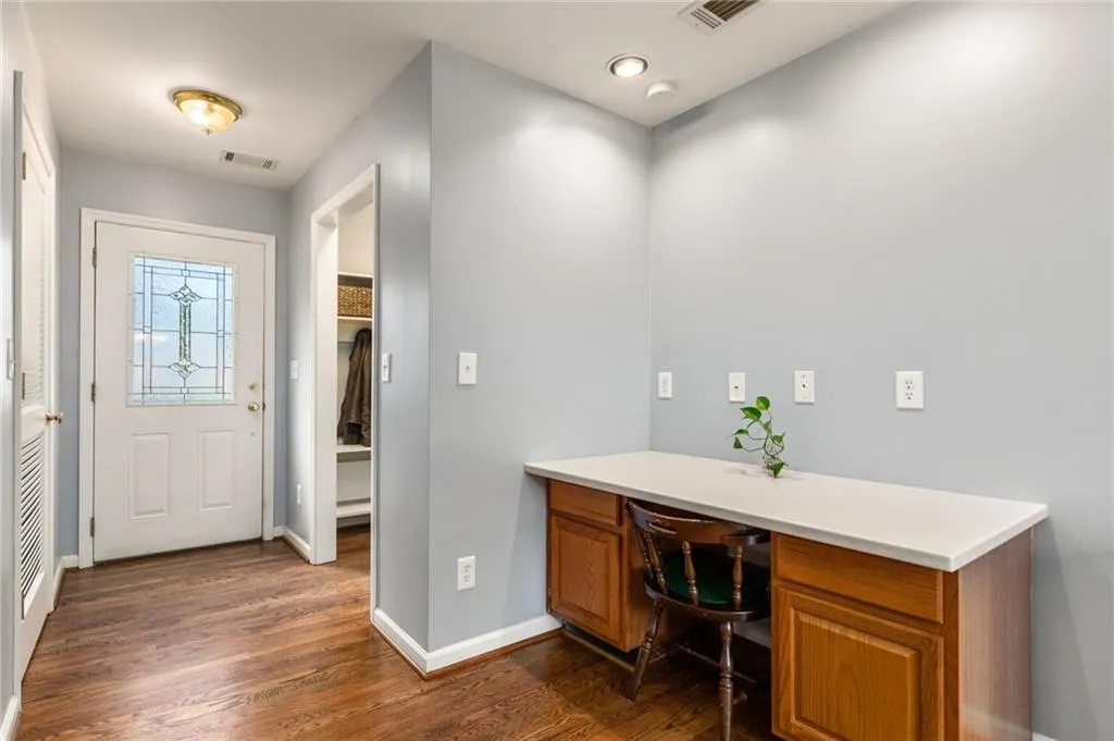 6422 Vernon Woods Drive, Atlanta, Georgia 30328, 3 Bedrooms Bedrooms, ,3 BathroomsBathrooms,Residential,Sold,6422 Vernon Woods Drive,6662550