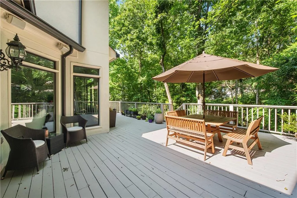 5250 Woodridge Forest Trail, Sandy Springs, Georgia 30327, 6 Bedrooms Bedrooms, ,6 BathroomsBathrooms,Residential,Sold,5250 Woodridge Forest Trail,7199991