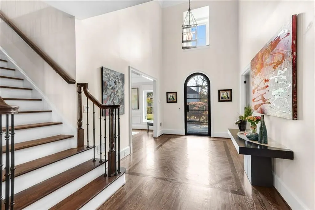 5250 Woodridge Forest Trail, Sandy Springs, Georgia 30327, 6 Bedrooms Bedrooms, ,6 BathroomsBathrooms,Residential,Sold,5250 Woodridge Forest Trail,7199991