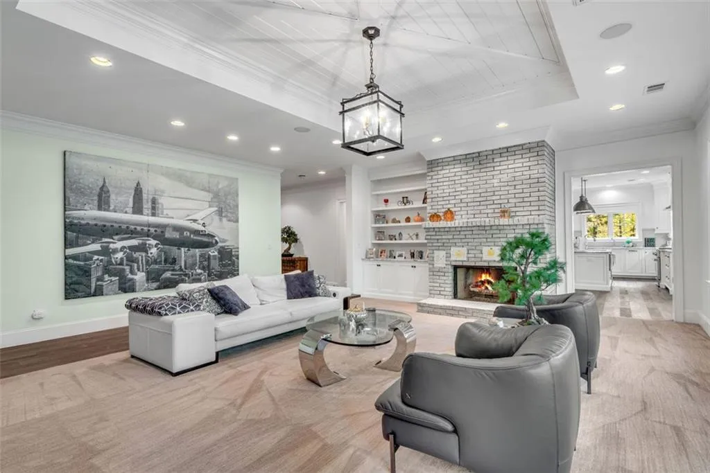 5250 Woodridge Forest Trail, Sandy Springs, Georgia 30327, 6 Bedrooms Bedrooms, ,6 BathroomsBathrooms,Residential,Sold,5250 Woodridge Forest Trail,7199991