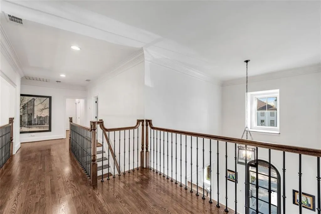 5250 Woodridge Forest Trail, Sandy Springs, Georgia 30327, 6 Bedrooms Bedrooms, ,6 BathroomsBathrooms,Residential,Sold,5250 Woodridge Forest Trail,7199991