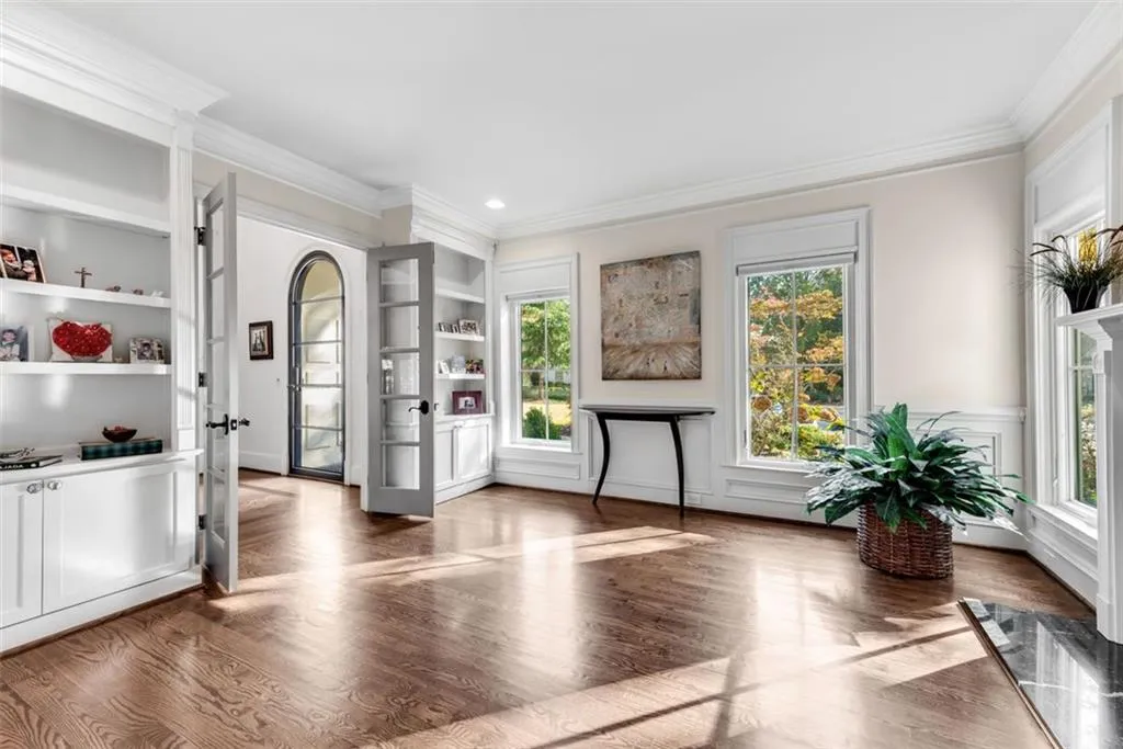 5250 Woodridge Forest Trail, Sandy Springs, Georgia 30327, 6 Bedrooms Bedrooms, ,6 BathroomsBathrooms,Residential,Sold,5250 Woodridge Forest Trail,7199991