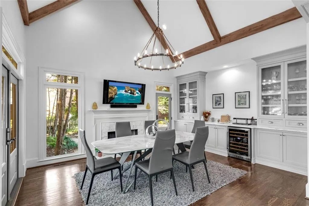 5250 Woodridge Forest Trail, Sandy Springs, Georgia 30327, 6 Bedrooms Bedrooms, ,6 BathroomsBathrooms,Residential,Sold,5250 Woodridge Forest Trail,7199991