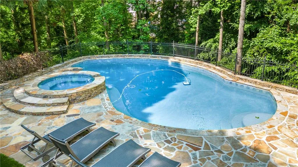 5250 Woodridge Forest Trail, Sandy Springs, Georgia 30327, 6 Bedrooms Bedrooms, ,6 BathroomsBathrooms,Residential,Sold,5250 Woodridge Forest Trail,7199991