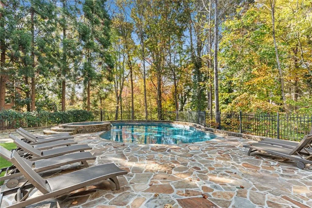 5250 Woodridge Forest Trail, Sandy Springs, Georgia 30327, 6 Bedrooms Bedrooms, ,6 BathroomsBathrooms,Residential,Sold,5250 Woodridge Forest Trail,7199991