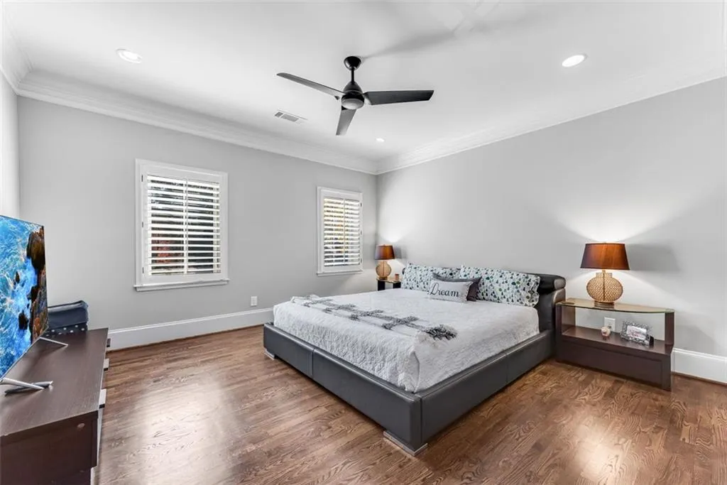 5250 Woodridge Forest Trail, Sandy Springs, Georgia 30327, 6 Bedrooms Bedrooms, ,6 BathroomsBathrooms,Residential,Sold,5250 Woodridge Forest Trail,7199991