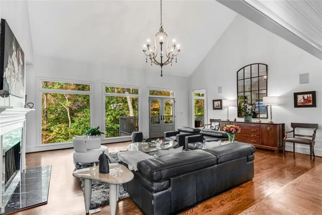 5250 Woodridge Forest Trail, Sandy Springs, Georgia 30327, 6 Bedrooms Bedrooms, ,6 BathroomsBathrooms,Residential,Sold,5250 Woodridge Forest Trail,7199991