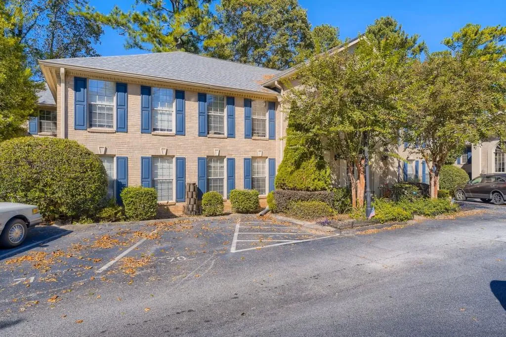 750 Dalrymple Road Unit G1, Sandy Springs, Georgia 30328, 3 Bedrooms Bedrooms, ,2 BathroomsBathrooms,Residential,Sold,750 Dalrymple Road Unit G1,6964484