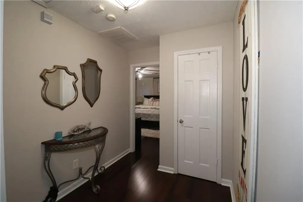 145 N River Drive Unit G, Sandy Springs, Georgia 30350, 2 Bedrooms Bedrooms, ,2 BathroomsBathrooms,Residential,Sold,145 N River Drive Unit G,6815456