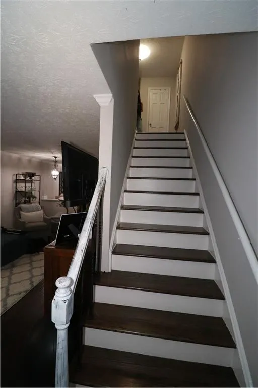 145 N River Drive Unit G, Sandy Springs, Georgia 30350, 2 Bedrooms Bedrooms, ,2 BathroomsBathrooms,Residential,Sold,145 N River Drive Unit G,6815456