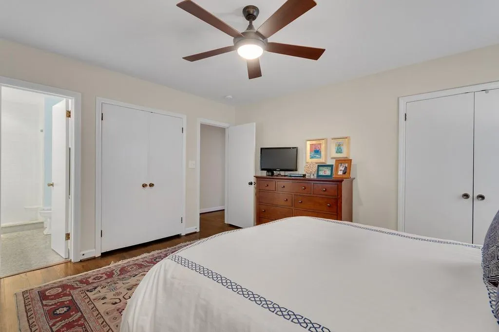 6691 Castleton Drive, Atlanta, Georgia 30328, 3 Bedrooms Bedrooms, ,2 BathroomsBathrooms,Residential,Sold,6691 Castleton Drive,6817610