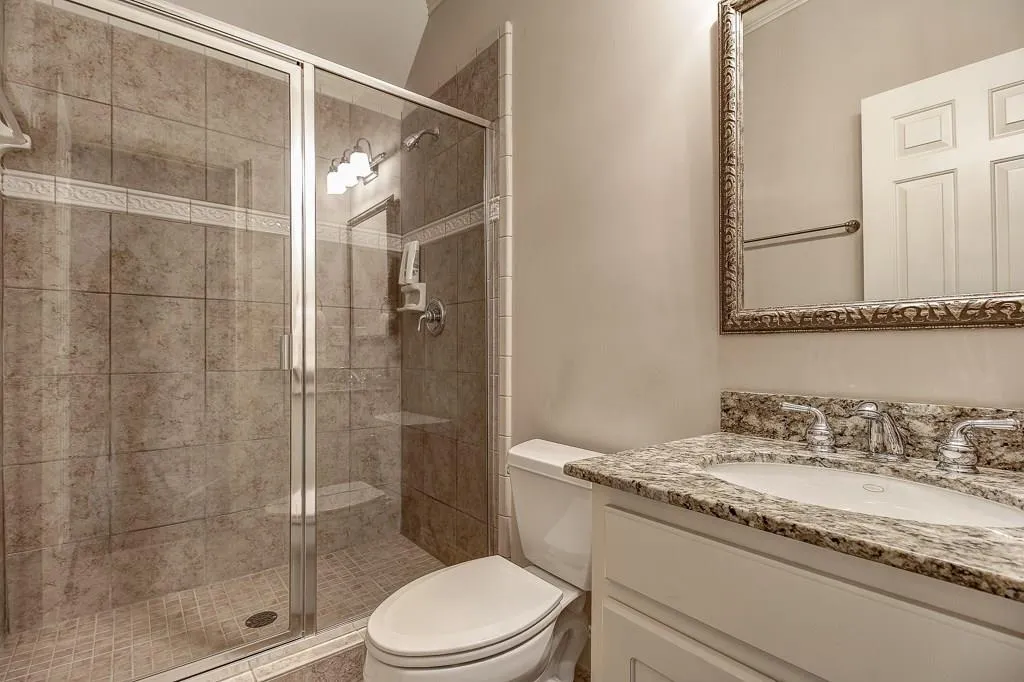 67 W Belle Isle Road, Sandy Springs, Georgia 30342, 4 Bedrooms Bedrooms, ,4 BathroomsBathrooms,Residential,Sold,67 W Belle Isle Road,5684765