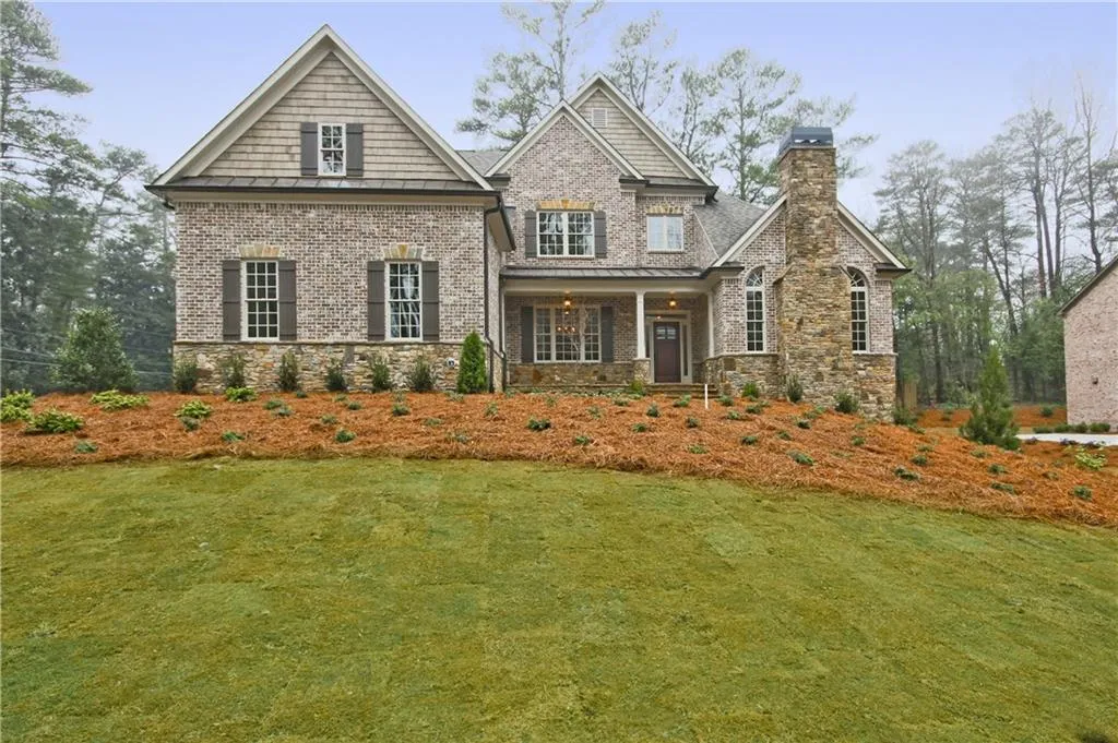 265 River Valley Road Nw, Sandy Springs, Georgia 30328, 4 Bedrooms Bedrooms, ,3 BathroomsBathrooms,Residential,Sold,265 River Valley Road Nw,5631149