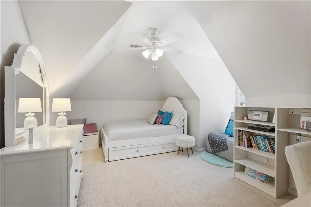 975 Lancaster Walk, Atlanta, Georgia 30328, 4 Bedrooms Bedrooms, ,2 BathroomsBathrooms,Residential,Sold,975 Lancaster Walk,7429330