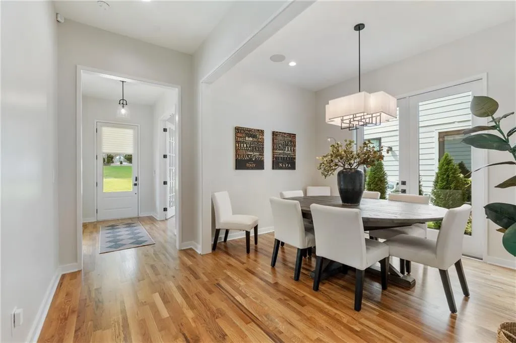 664 B Timm Valley Road Ne, Atlanta, Georgia 30305, 6 Bedrooms Bedrooms, ,6 BathroomsBathrooms,Residential,For Sale,664 B Timm Valley Road Ne,7654356