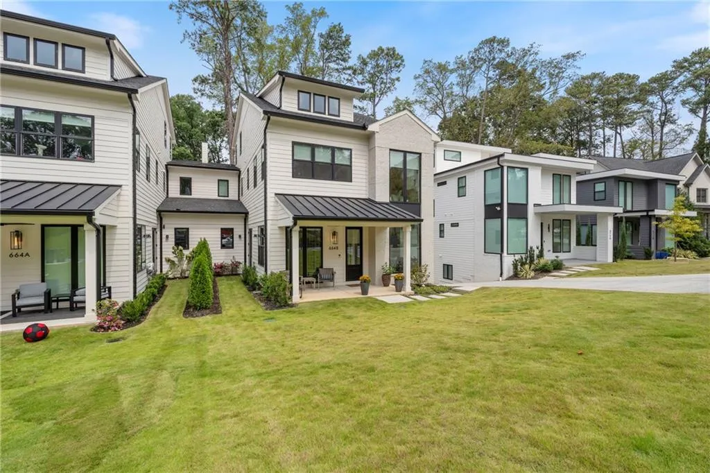 664 B Timm Valley Road Ne, Atlanta, Georgia 30305, 6 Bedrooms Bedrooms, ,6 BathroomsBathrooms,Residential,For Sale,664 B Timm Valley Road Ne,7654356