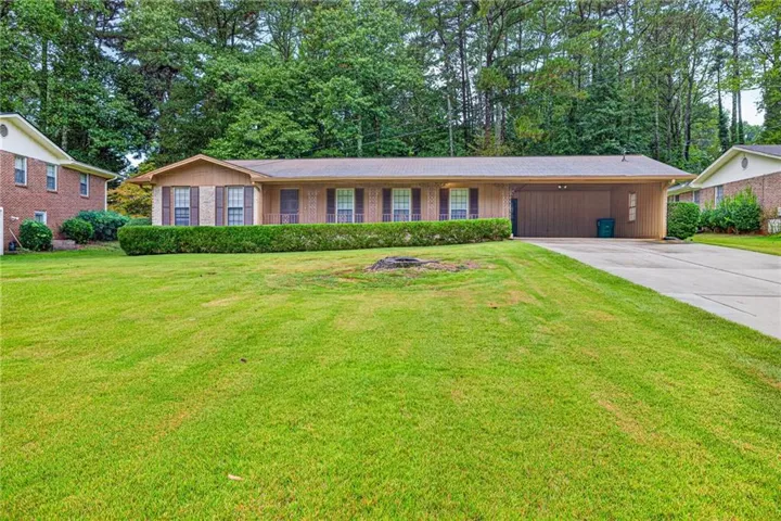 Brick exterior with horizontal siding accents