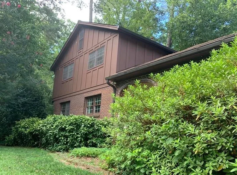 770 Crest Valley Drive, Sandy Springs, Georgia 30327, 5 Bedrooms Bedrooms, ,3 BathroomsBathrooms,Residential,Sold,770 Crest Valley Drive,6618983