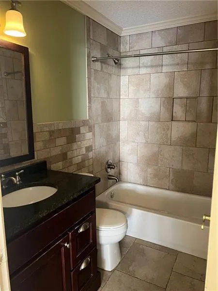 2704 Huntingdon, Atlanta, Georgia 30350, 2 Bedrooms Bedrooms, ,2 BathroomsBathrooms,Residential,Sold,2704 Huntingdon,7508787