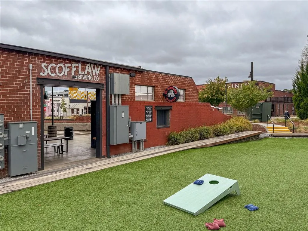 1721 Marietta Road Nw, Atlanta, Georgia 30318, 2 Bedrooms Bedrooms, ,2 BathroomsBathrooms,Residential,For Sale,1721 Marietta Road Nw,7672663