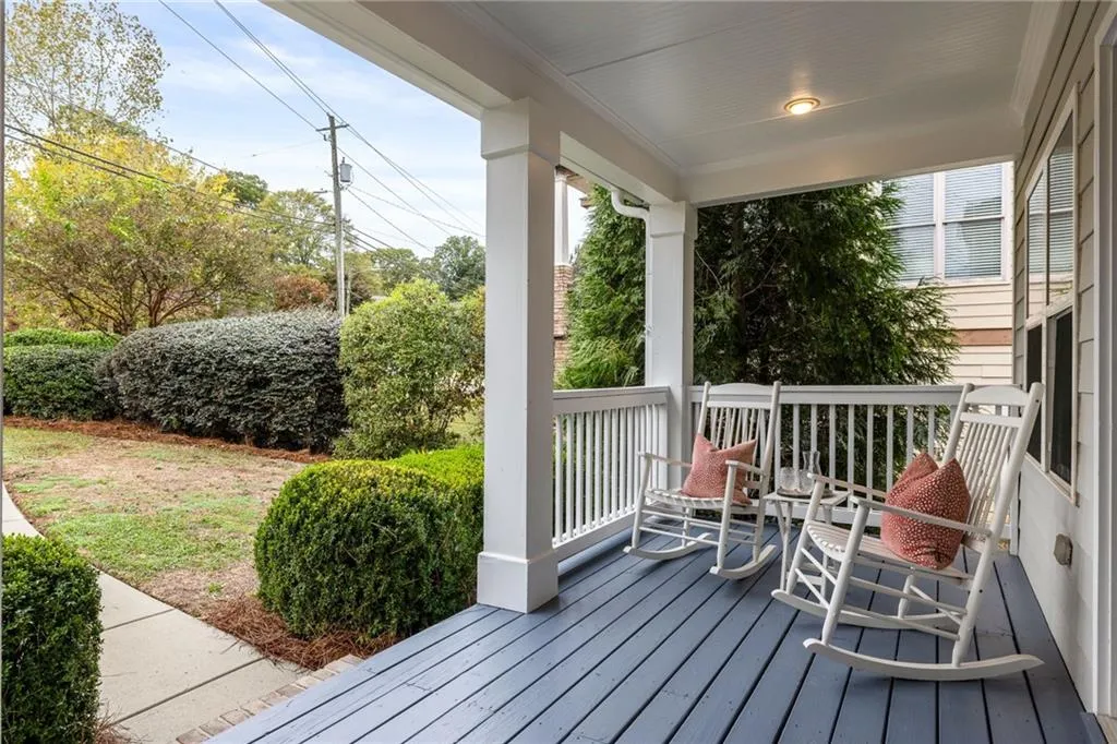 1721 Marietta Road Nw, Atlanta, Georgia 30318, 2 Bedrooms Bedrooms, ,2 BathroomsBathrooms,Residential,For Sale,1721 Marietta Road Nw,7672663