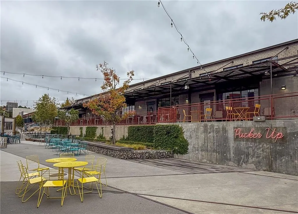 1721 Marietta Road Nw, Atlanta, Georgia 30318, 2 Bedrooms Bedrooms, ,2 BathroomsBathrooms,Residential,For Sale,1721 Marietta Road Nw,7672663