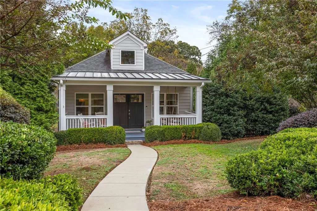 1721 Marietta Road Nw, Atlanta, Georgia 30318, 2 Bedrooms Bedrooms, ,2 BathroomsBathrooms,Residential,For Sale,1721 Marietta Road Nw,7672663