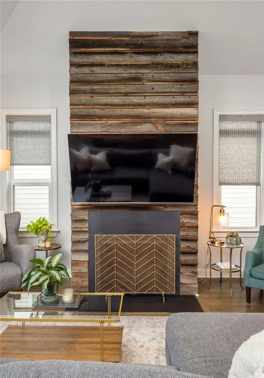 1721 Marietta Road Nw, Atlanta, Georgia 30318, 2 Bedrooms Bedrooms, ,2 BathroomsBathrooms,Residential,For Sale,1721 Marietta Road Nw,7672663