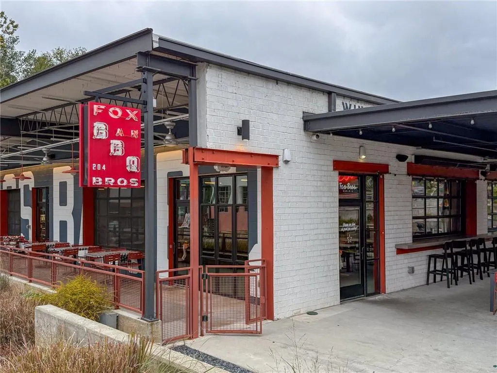 1721 Marietta Road Nw, Atlanta, Georgia 30318, 2 Bedrooms Bedrooms, ,2 BathroomsBathrooms,Residential,For Sale,1721 Marietta Road Nw,7672663