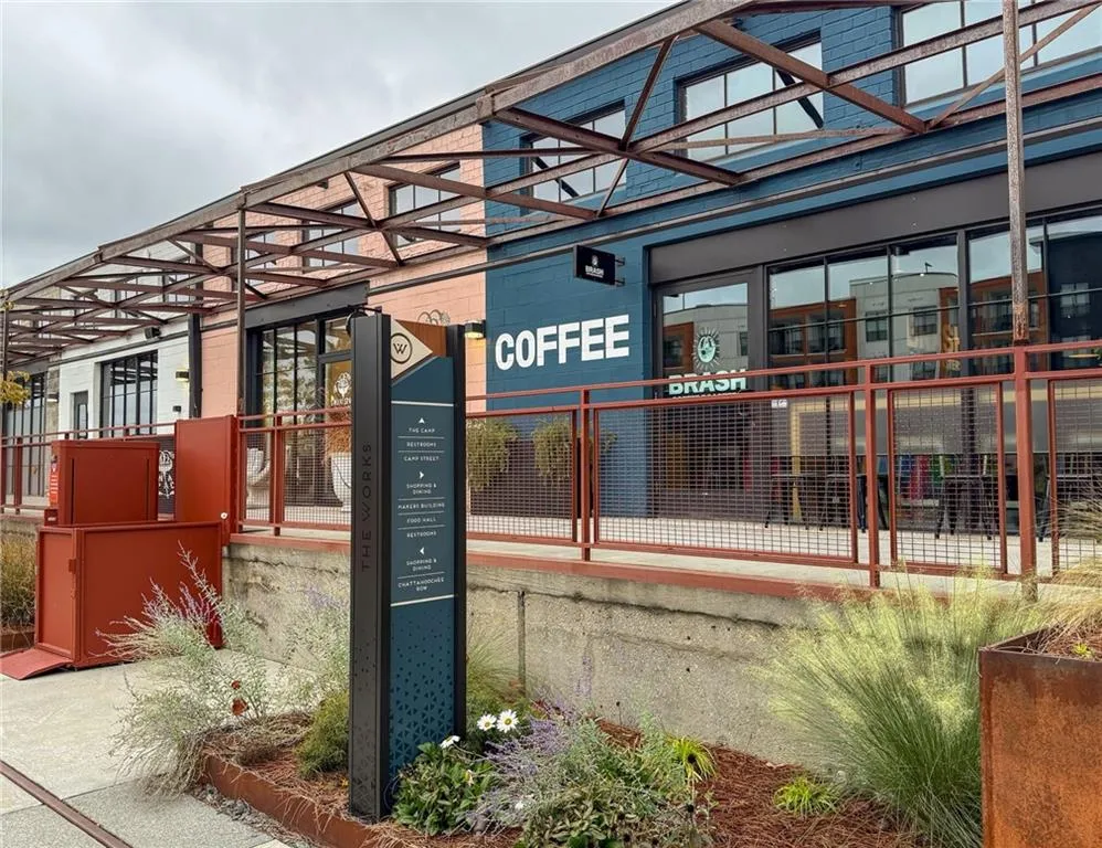 1721 Marietta Road Nw, Atlanta, Georgia 30318, 2 Bedrooms Bedrooms, ,2 BathroomsBathrooms,Residential,For Sale,1721 Marietta Road Nw,7672663